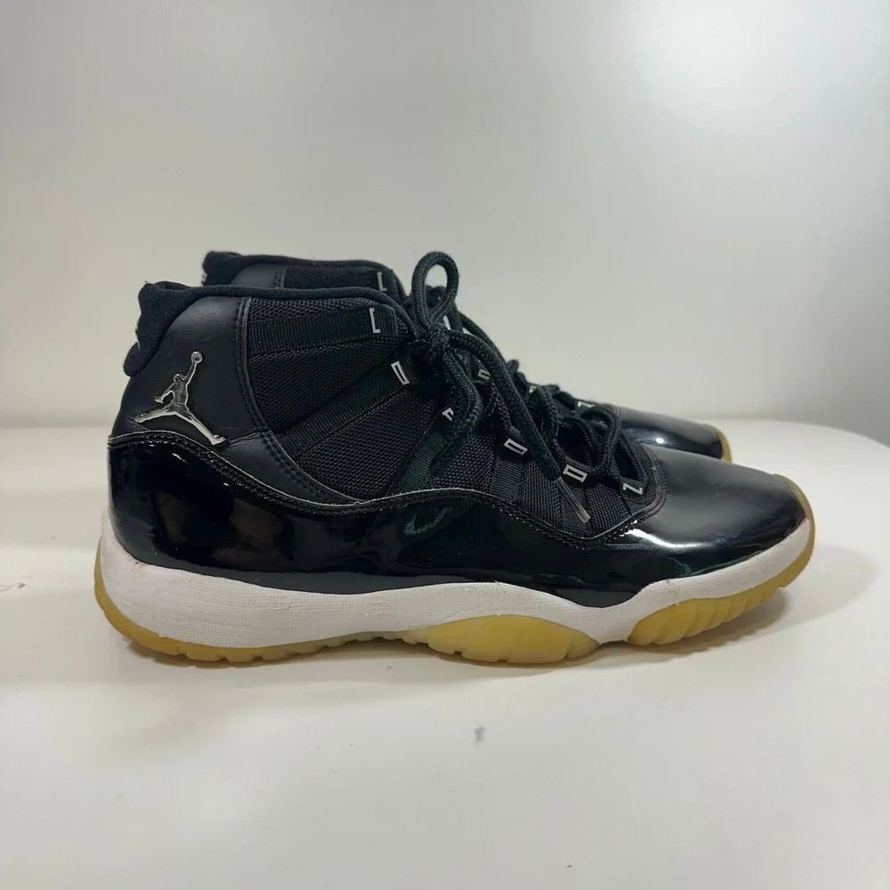 Air Jordan 11 Retro Jubilee 25th Anniversary Black White Mens Size 11